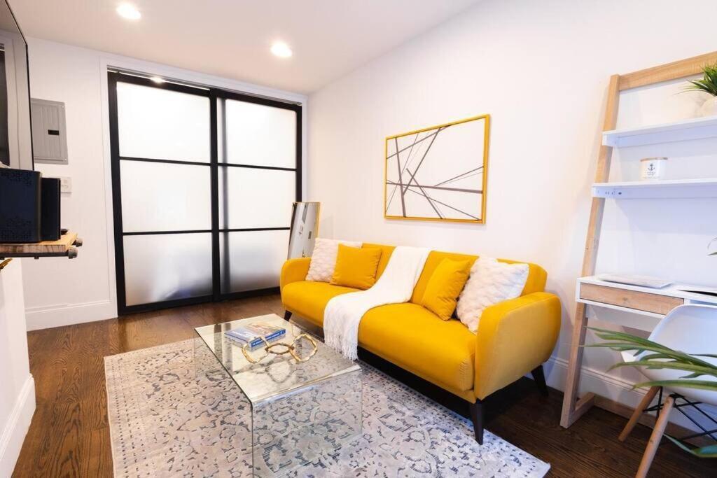 69-3c Stylish Lower East Side 1br Nova York